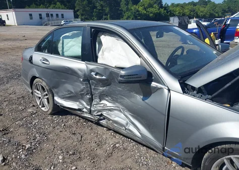 2013 Mercedes-Benz C 250 Luxury/Sport from USA, damaged, VIN WDDGF4HB5DR261903